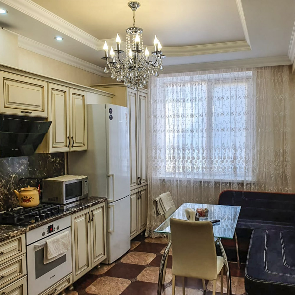 1 комнатная 45 м²
