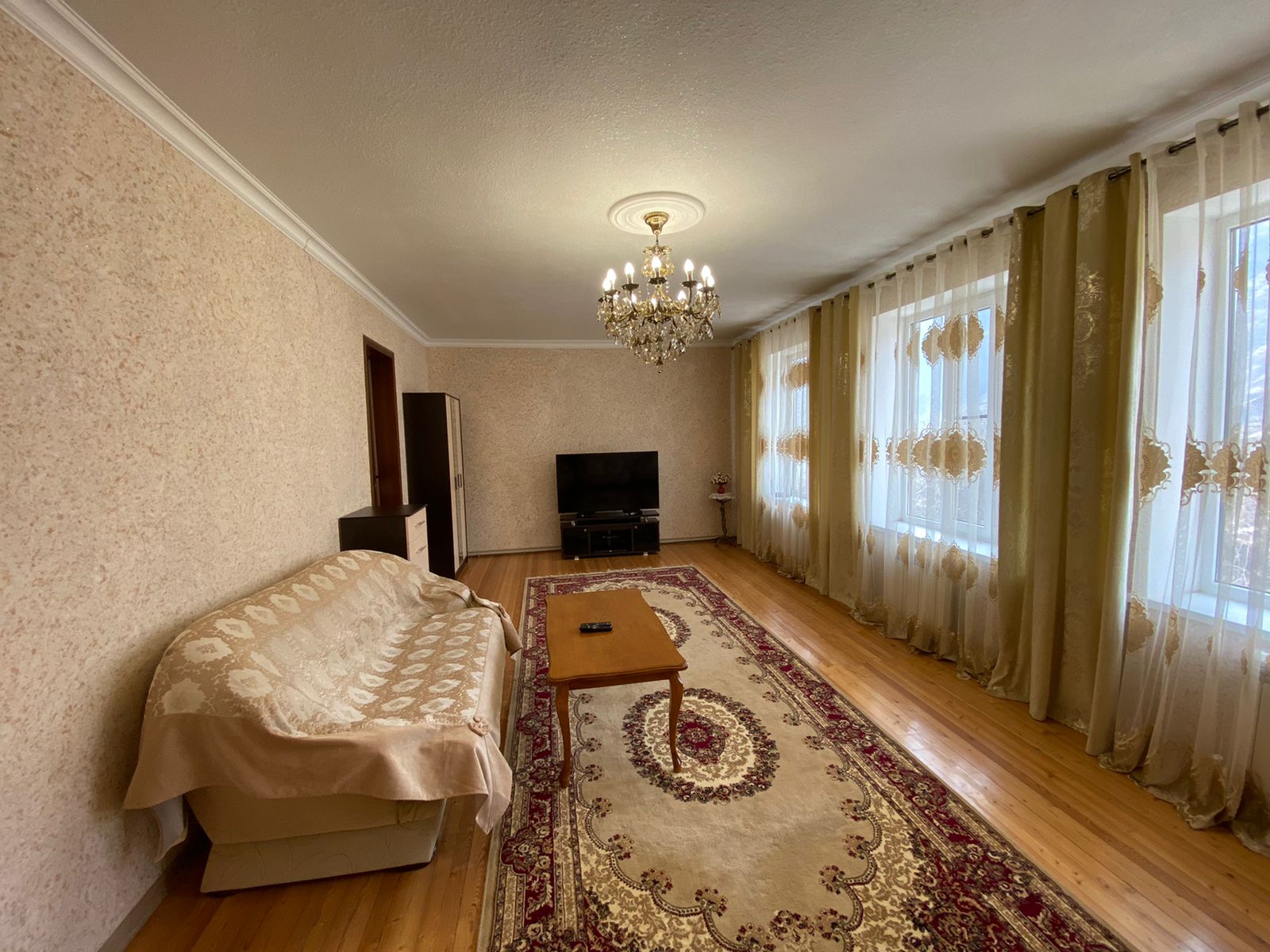 Гостевой Дом "Kurmihome05" 206 м²