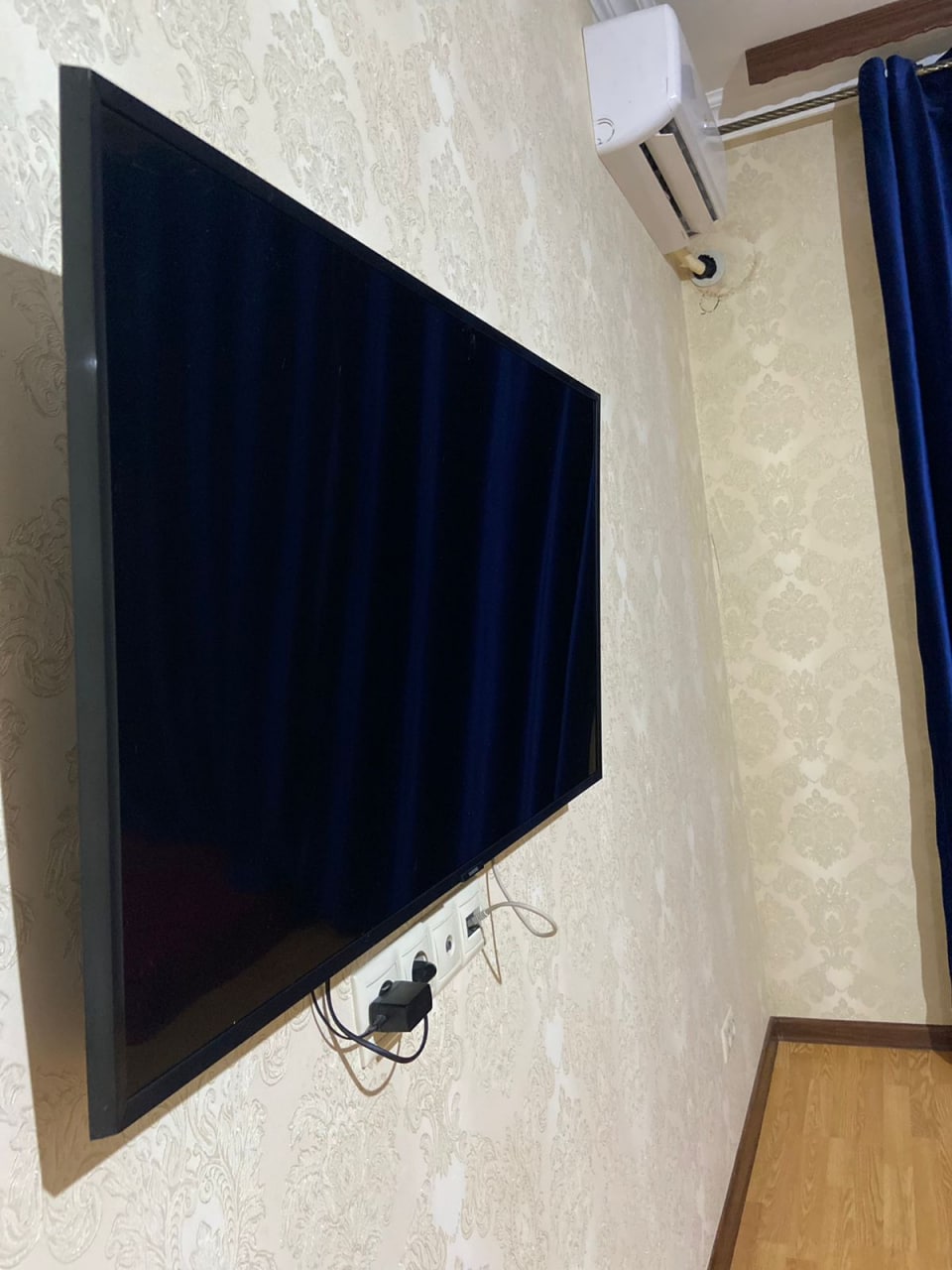 Квартира 1-комнатная 50 м²