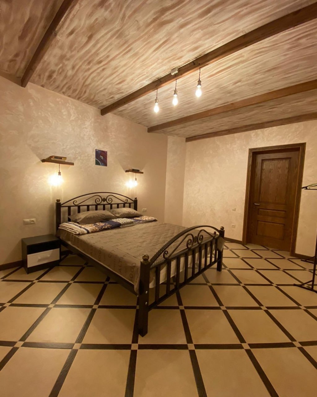 Гостевой дом "LEGEND LOFT" 270 м²