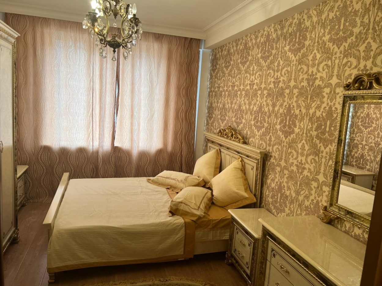 2-х комнатная 100 м²