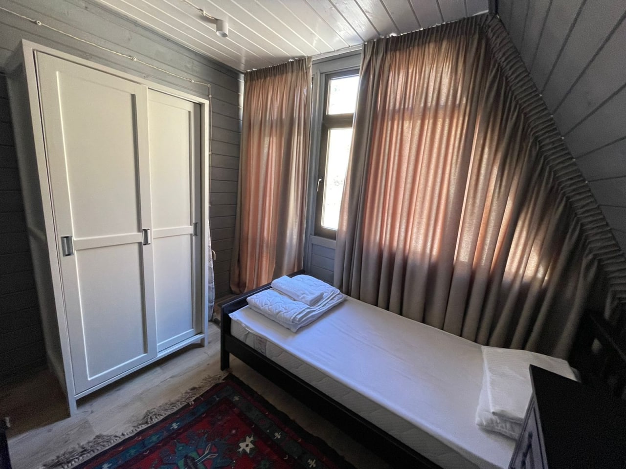 Гостевой дом 70  м² вариант 1