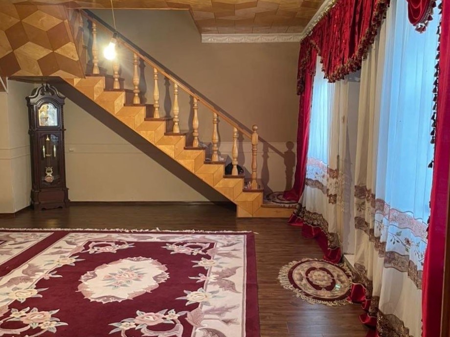 Гостевой дом "Батаалиев" 200 м²
