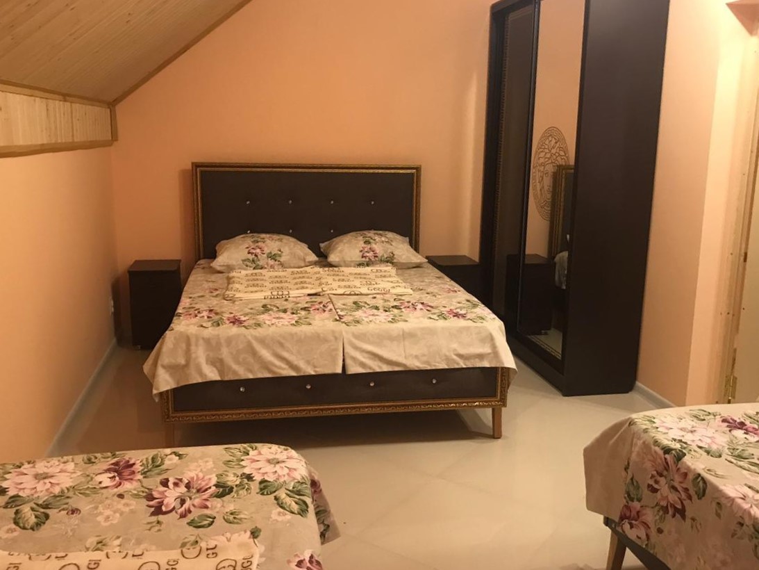 Гостевой дом "Гостиный дворик" 50  м²