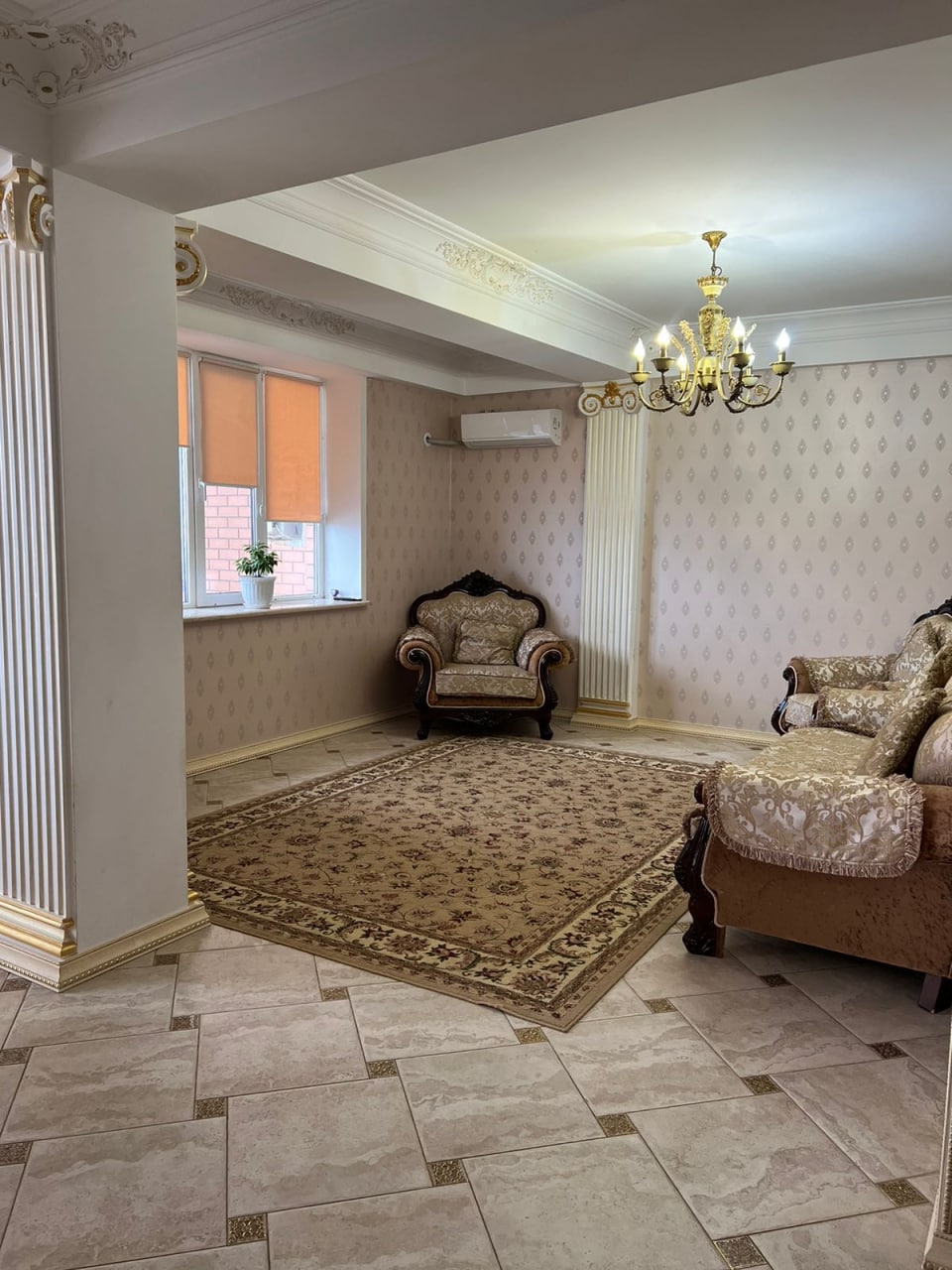 2-комнатная 74 м²