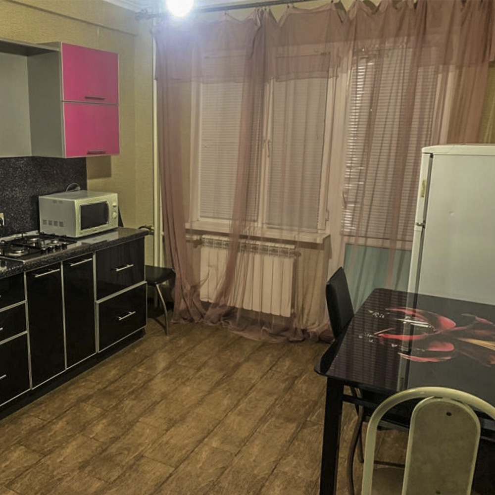 1 комнатная 45 м²