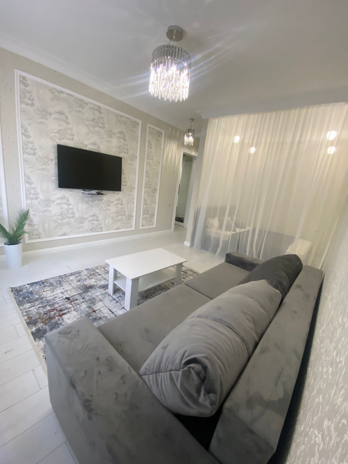 Квартира 1-комнатная 50 м²