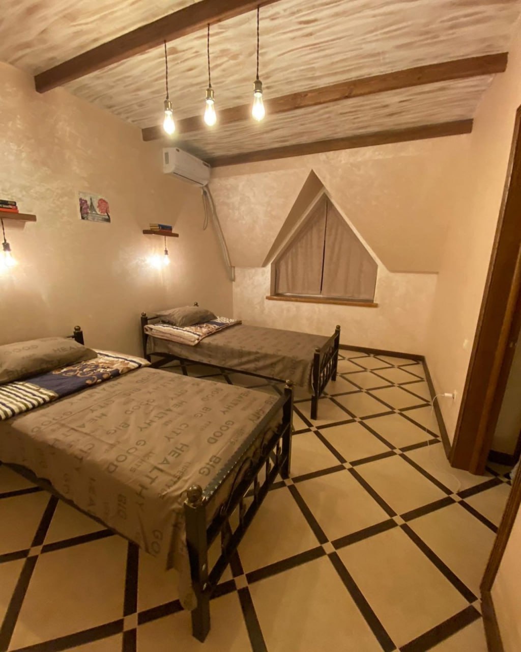 Гостевой дом "LEGEND LOFT" 270 м²