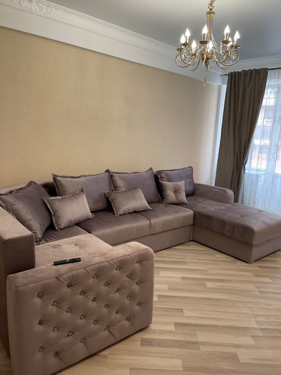 2-комнатная 75 м²