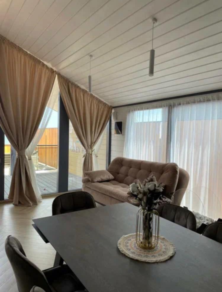 Гостевой дом "Grey Home" 80 м²