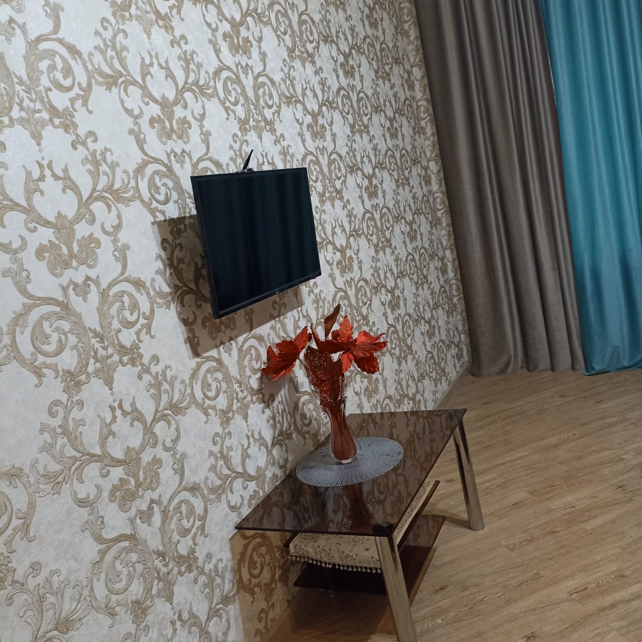 1 комнатная 50 м²