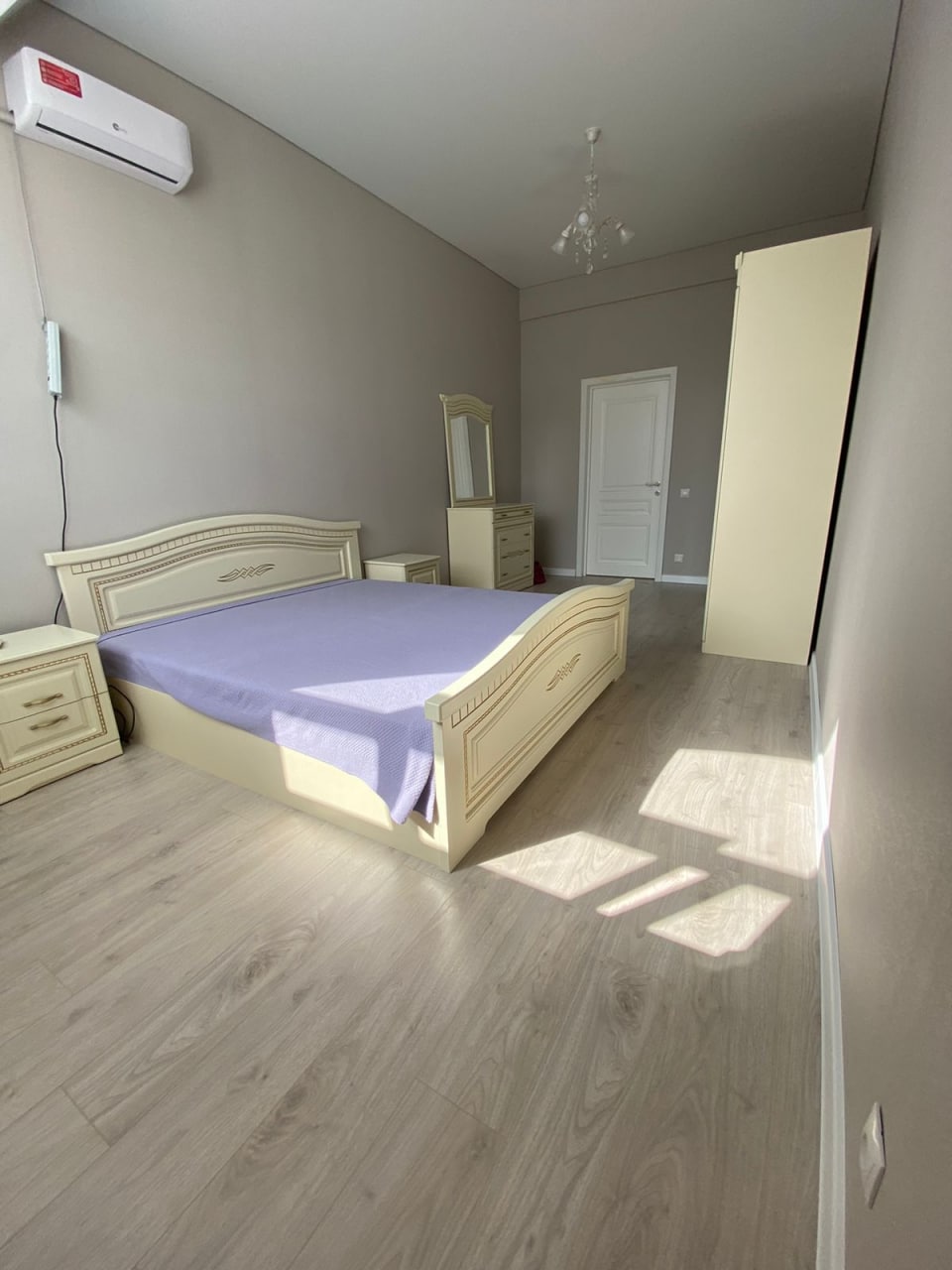 3-х комнатная 105 м²