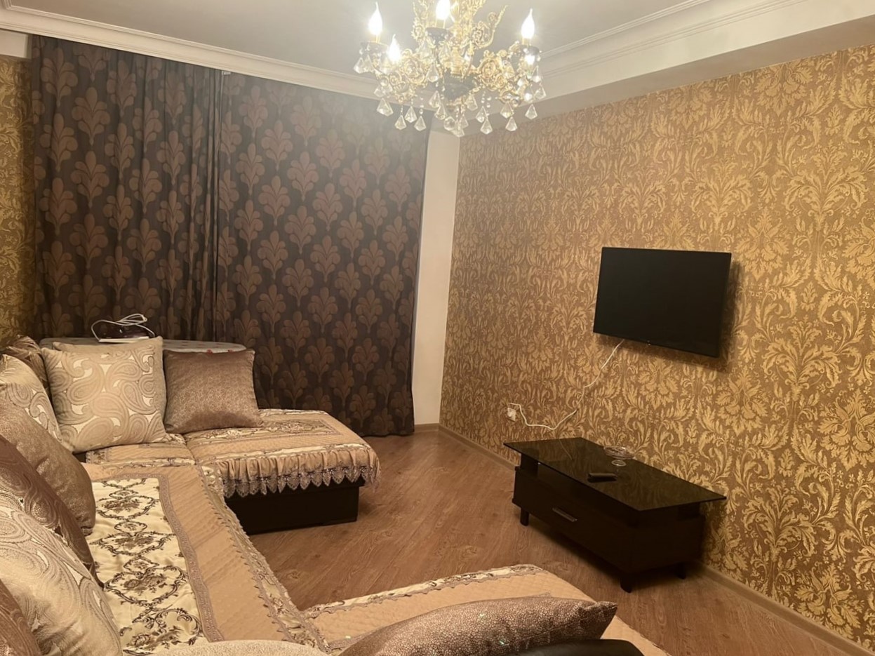 2-х комнатная 100 м²