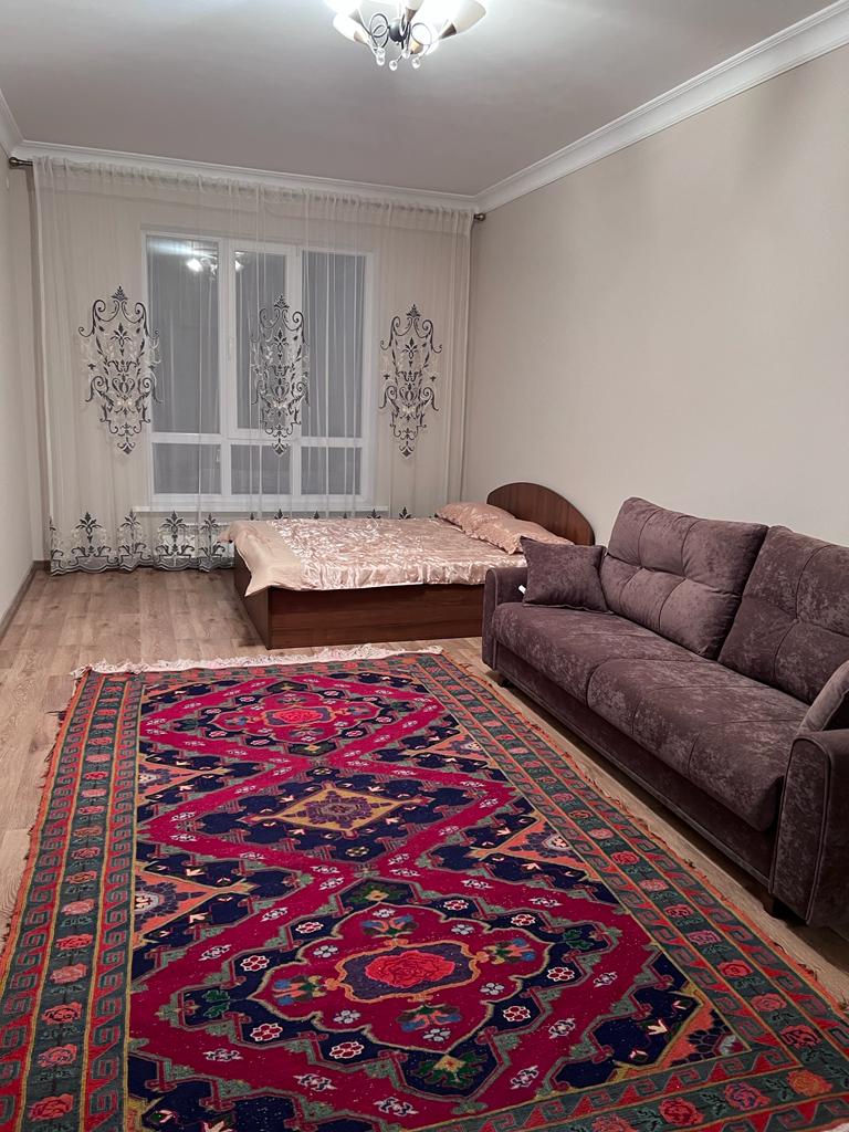 1 комнатная 50 м²