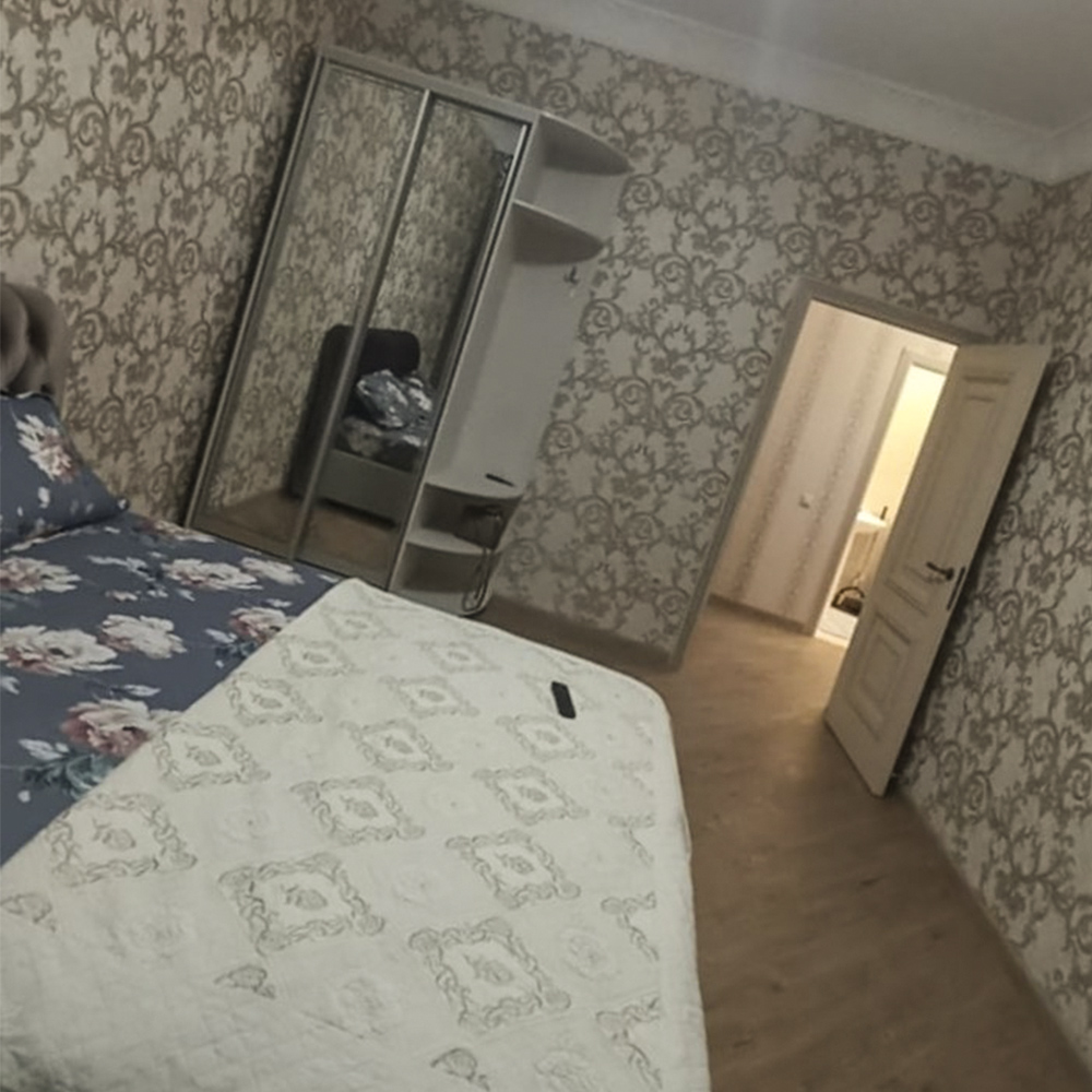 1 комнатная 50 м²