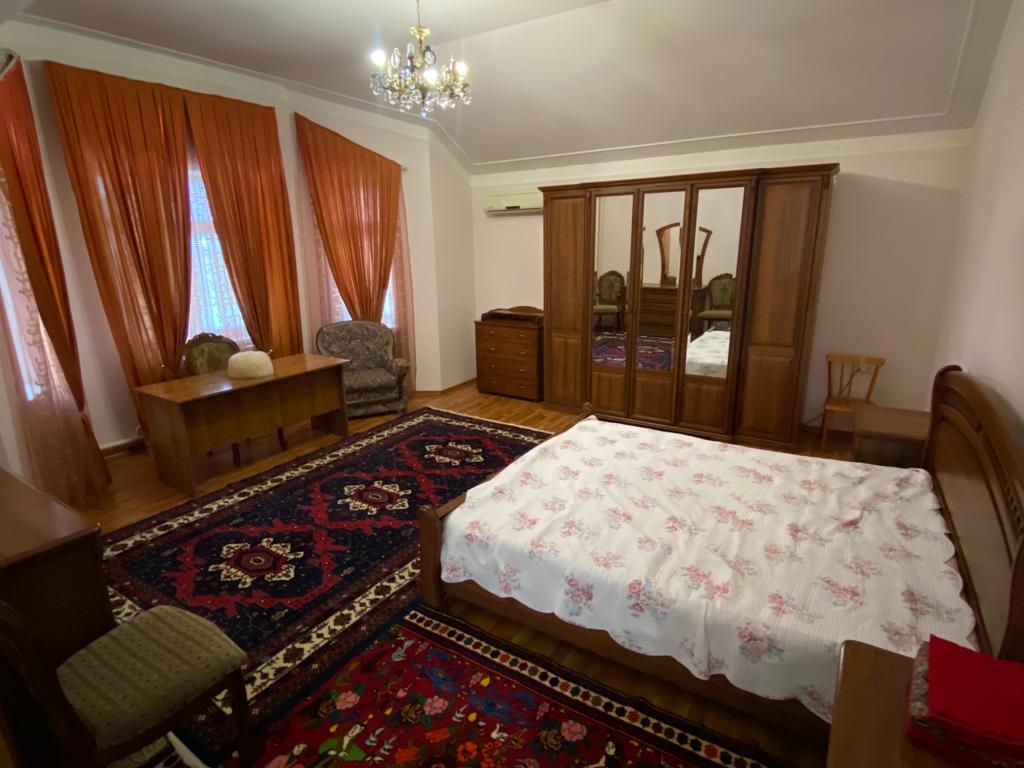 Гостевой дом 305 м²