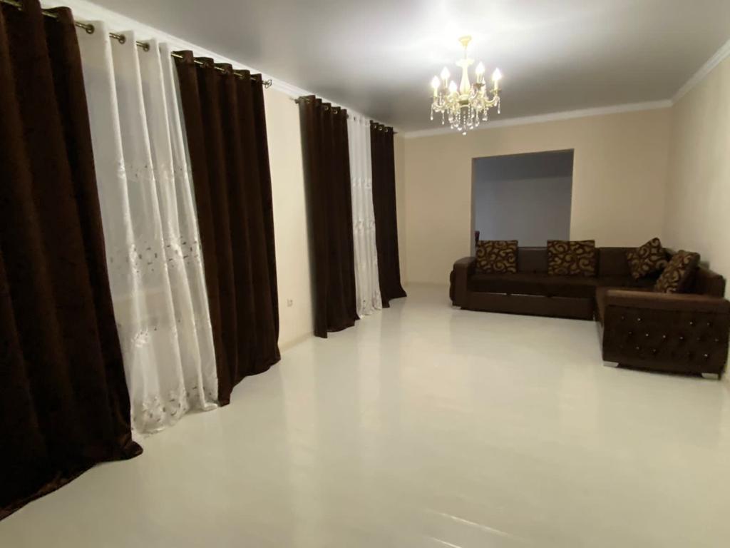 2-х комнатная 110 м²