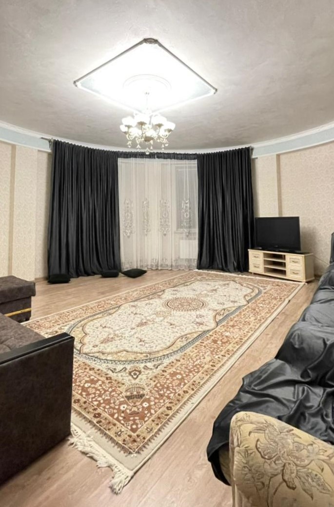 2-х комнатная 100 м²