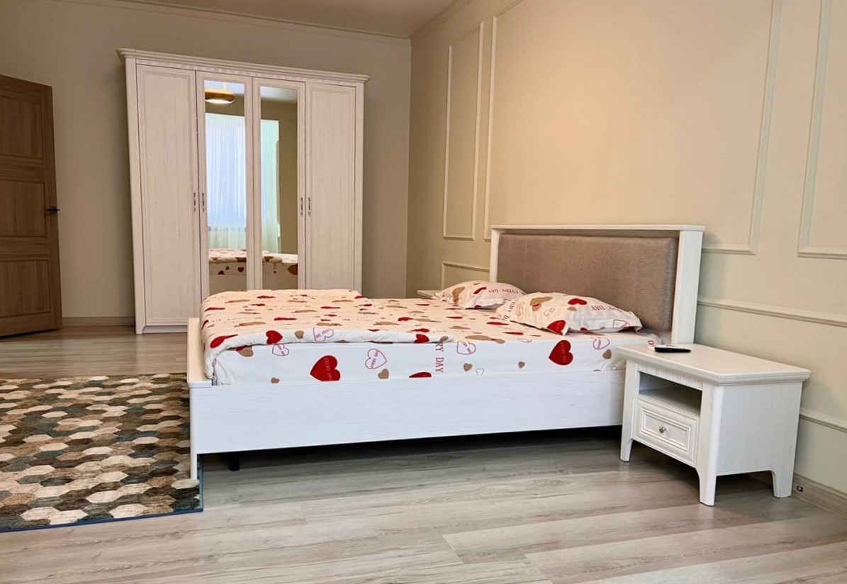 1 комнатная 50 м²