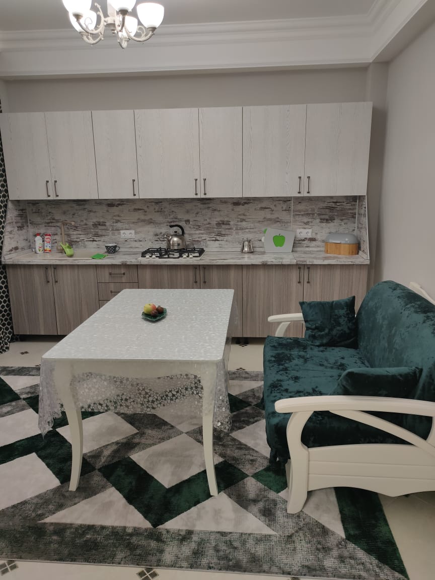 Квартира 3-х комнатная "Зеленый дворик" 75 м²