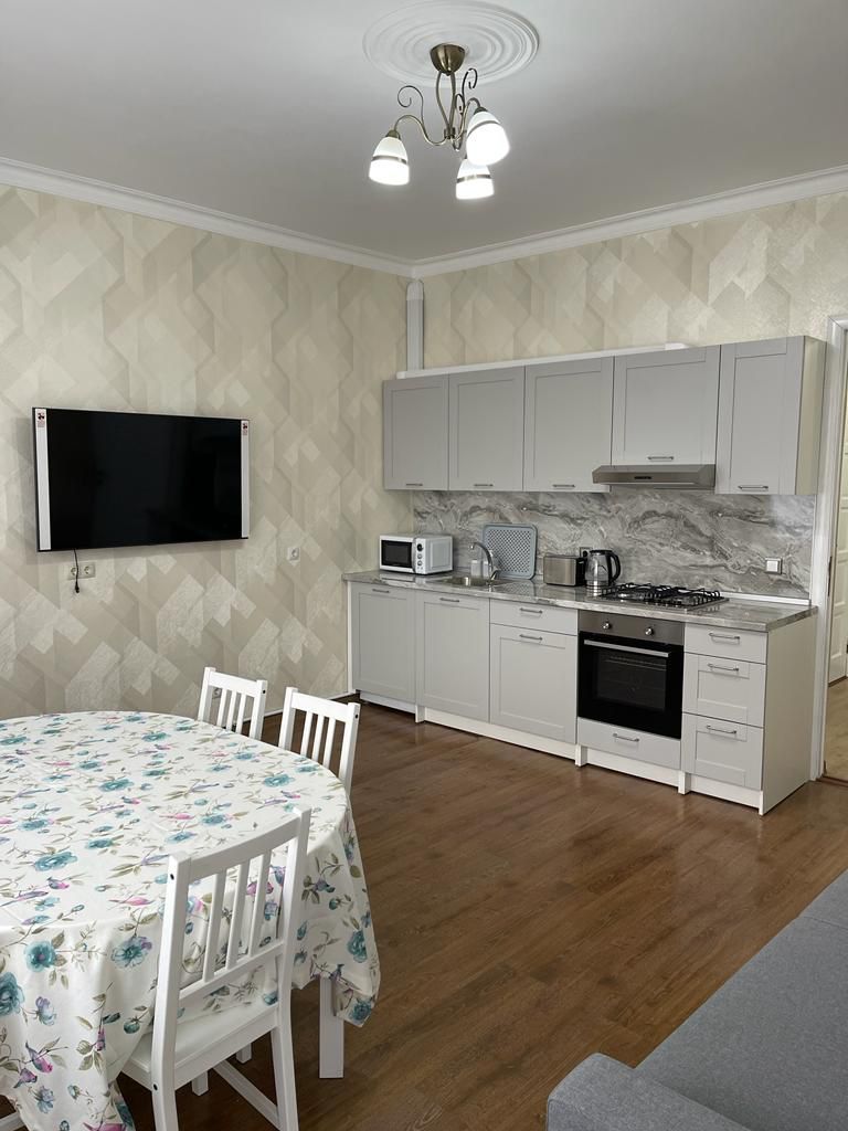 1 комнатная 75 м²