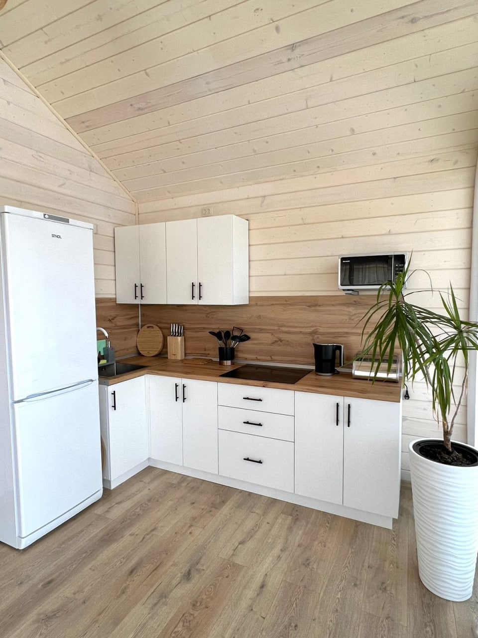 Гостевой дом "Merrysun" 60 м²