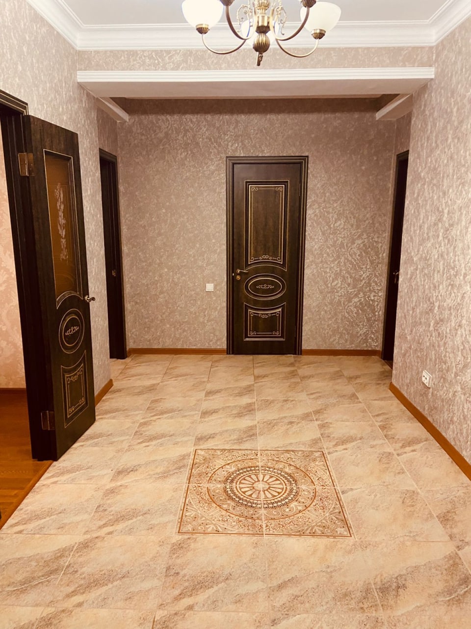 2-х комнатная 100 м²