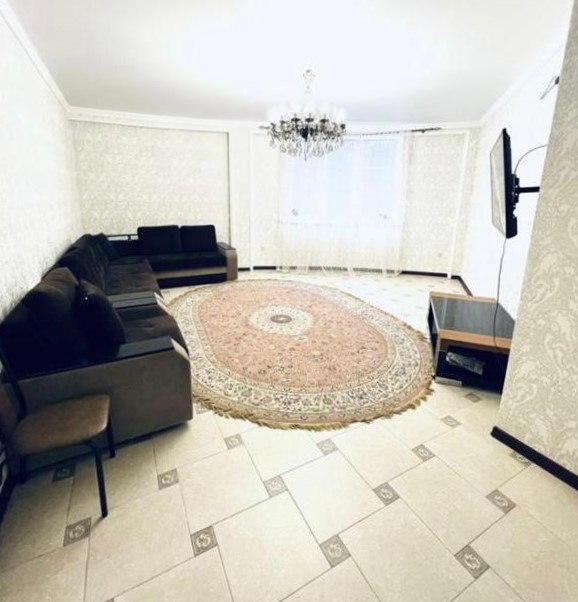 3-х комнатная 130 м²