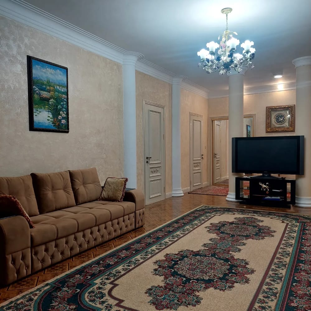 Гостевой дом "Горная вершина" 340 м²