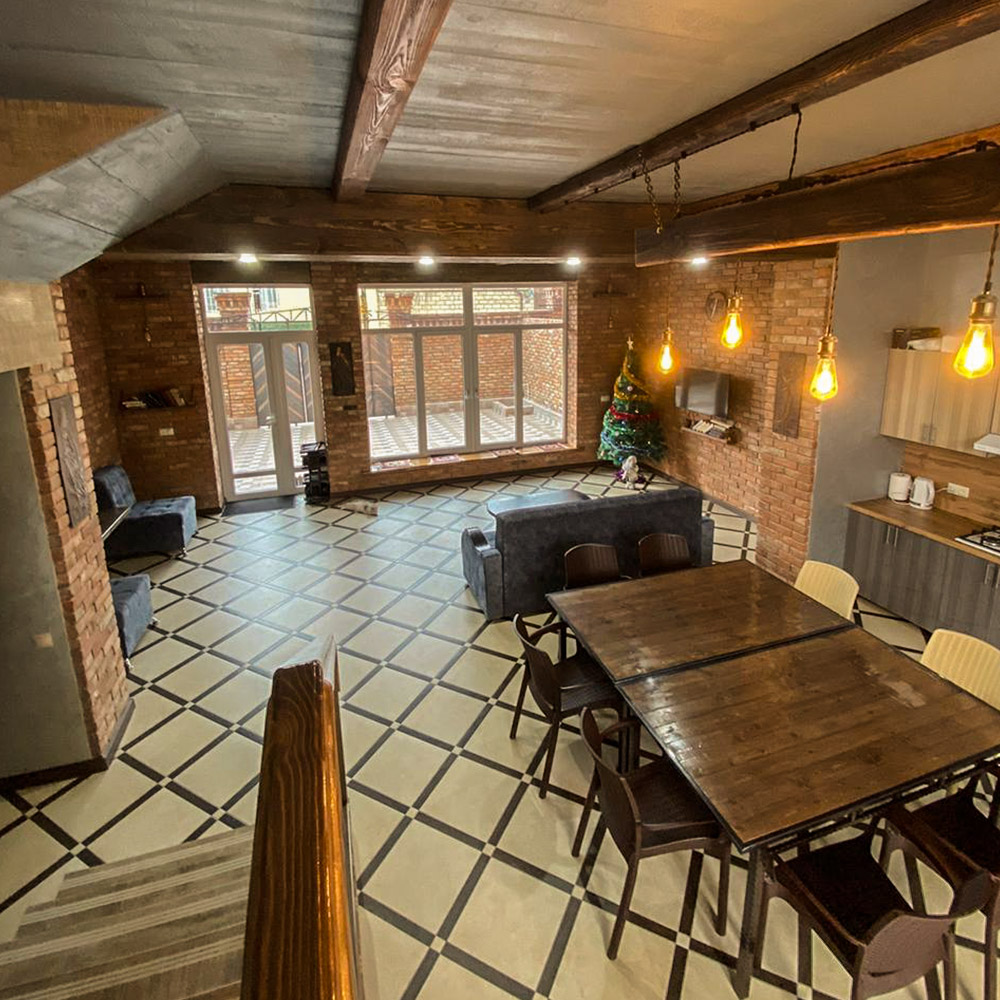 Гостевой дом "LEGEND LOFT" 270 м²