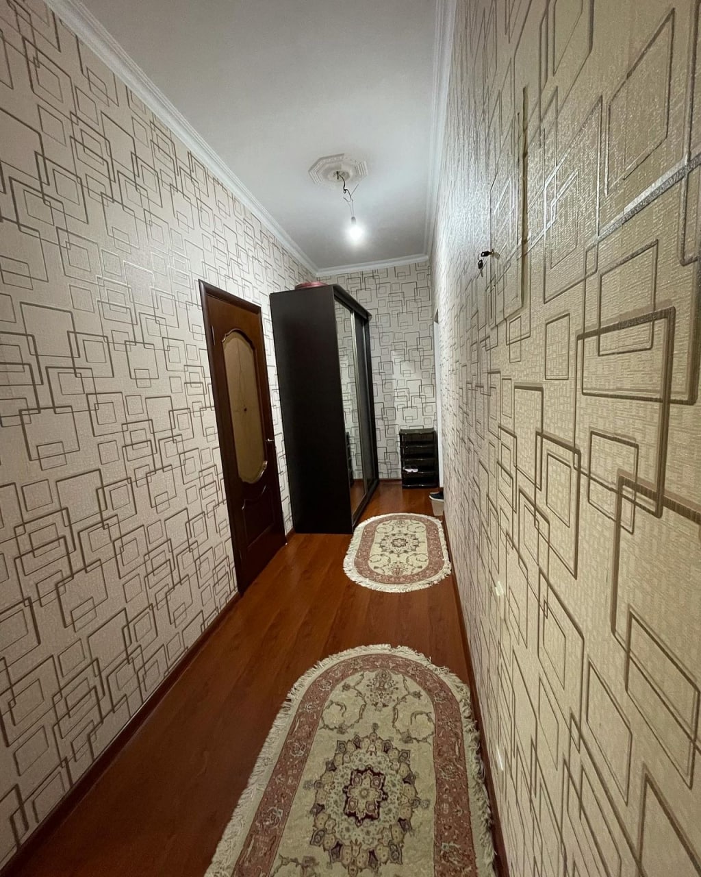 1 комнатная 58 м²